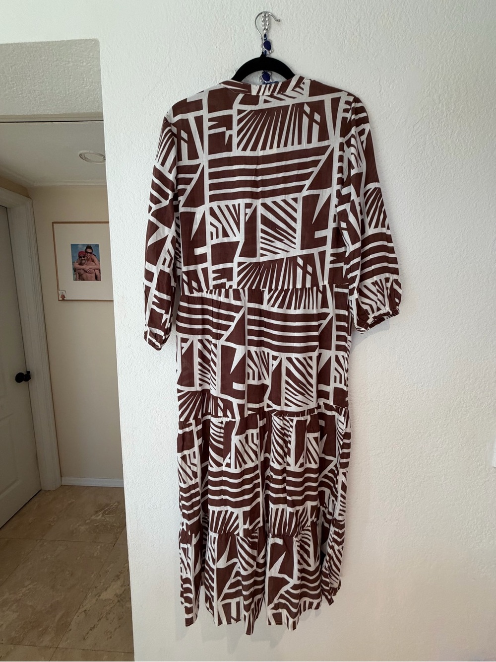 Salty Lemon Brown & White Geometric Maxi Dress - Women - Picture 5 of 7